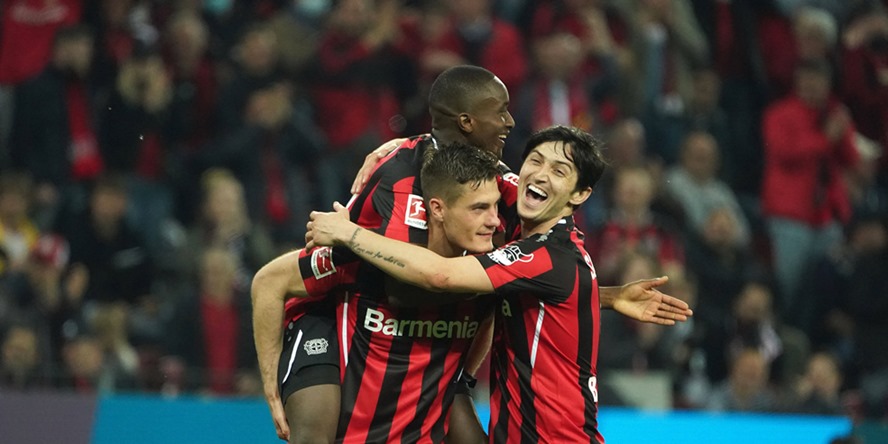 Wie stellt sich die neue Top-Offensive von Bayer 04 Leverkusen auf?